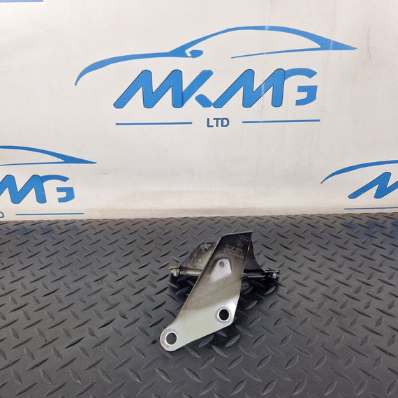 10-18 AUDI A7 4G S-LINE GENUINE FRONT RIGHT FENDER WING BRACKET MOUNT 4G8821136D