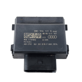 16-19 AUDI A4 B9 2.0TDI DET DIESEL ENGINE FUEL PUMP CONTROL MODULE 8W0906121B