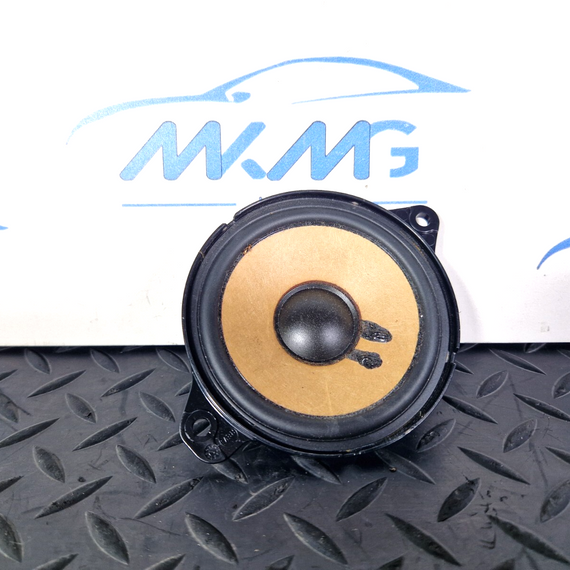 16-19 AUDI A4 B9 GENUINE OEM FRONT DOOR SPEAKER LEFT RIGHT 8W0035303