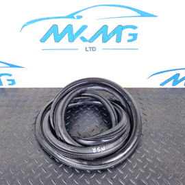 16-19 AUDI A4 AVANT B9 3.0 S-LINE GENUINE LEFT SIDE DOOR RUBBER SEAL 8W9833721