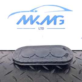 16-19 AUDI A4 B9 S-LINE OEM COOLANT HOSE GROMMET 8W0122291AJ