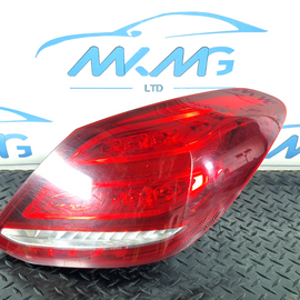 14-21 MERCEDES-BENZ C-CLASS W205 SALOON REAR RIGHT O/S LED LIGHT A2059061457