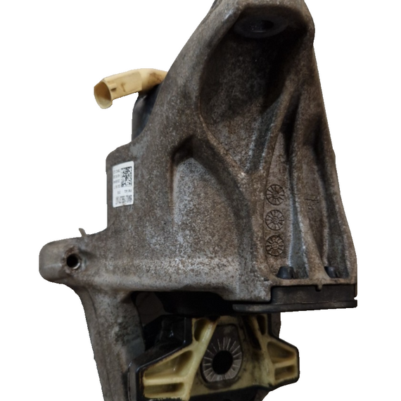 16-19 AUDI A4 B9 GENUINE FRONT LEFT N/S/F ENGINE MOUNT 8W0199371AT