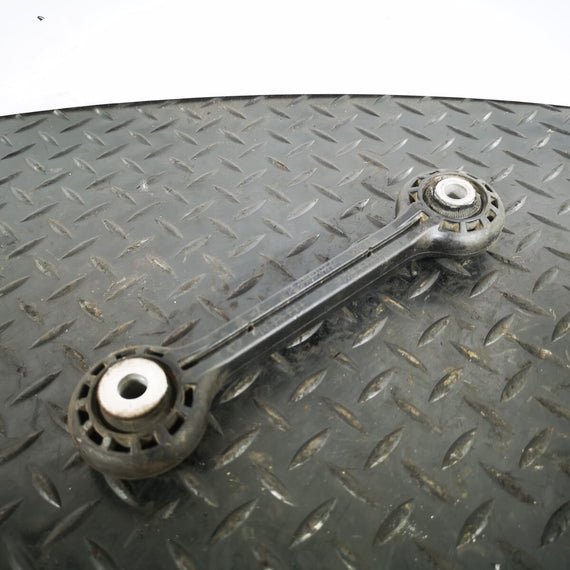 16-19 AUDI A4 B9 GENUINE V6 3.0TDI FRONT SWAY BAR STABILIZER LINK  8K0411317D