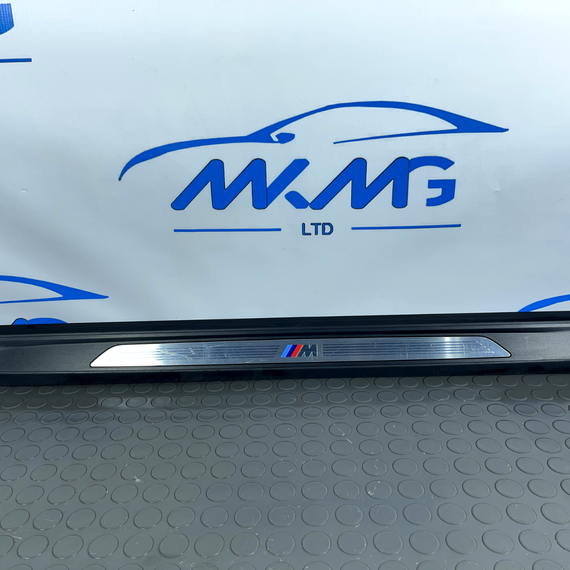 14-20 BMW 4-SERIES M-SPORT F32/F82 FRONT LEFT SIDE DOOR ENTRY  TRIM 893801710