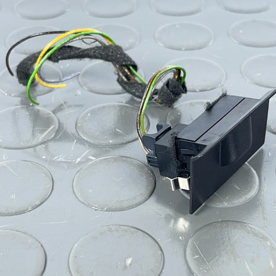 16-19 AUDI A4 B9 GENUINE SUN SENSOR 8W0907539