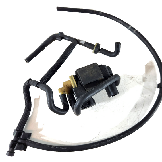 16-20 AUDI Q7 4M GENUIINE 3.0 DIESEL SOLENOID VALVE WITH PIPE 059906629