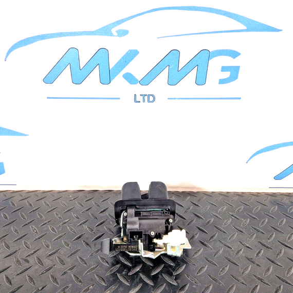 16-24 AUDI A5 F5 GENUINE BOOTLID / TAILGATE LOCK 8W0827503