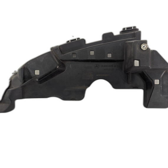 14-18 MERCEDES C CLASS W205 REAR BUMPER LEFT BRACKET A2058851124