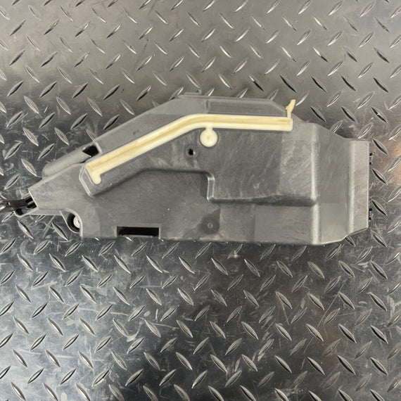 BMW 1 2 X1 X2 SERIES ECU ENGINE BOX COVER 8581751 F40 F44 F45 F46 F48 F39