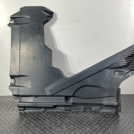 16-19 AUDI A4 B9 GENUINE DRIVER RIGHT UNDER BODY COVER TRAY 8W0825216E