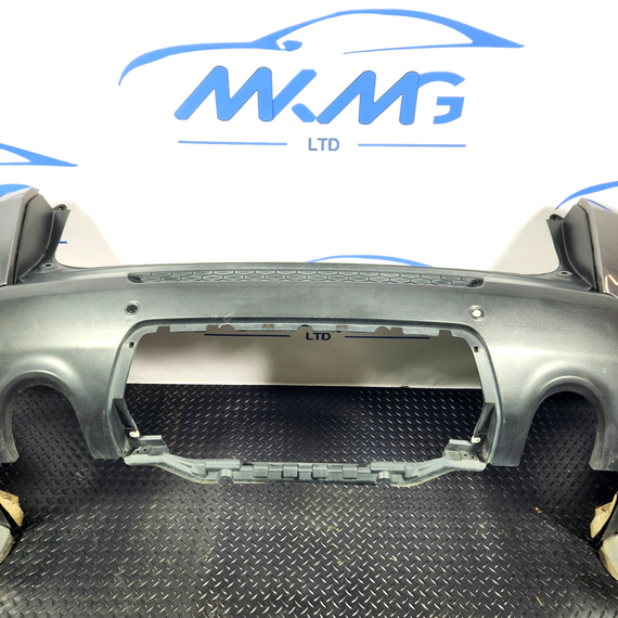 13-23 RANGE ROVER SPORT L494 GENUINE COMPLETE REAR BUMPER IN GREY