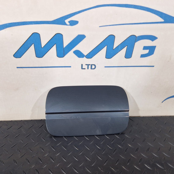 16-19 AUDI A4 B9 GENUINE FUEL DOOR IN GREY 8W0809907 LX7L