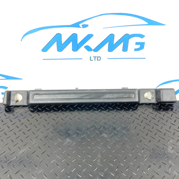 2019-ON  LAND ROVER DISCOVERY L550  LEFT PASSENGER SIDE BOOT TRIM FK72-46067-B