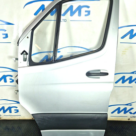 18-ON MERCEDES SPRINTER W907 W910 2.2 CDI FRONT LEFT PASSENGER SIDE DOOR SILVER