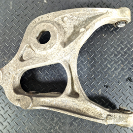 11-19 MERCEDES BENZ ML W166 OEM REAR RIGHT UPPER CONTROL ARM GENUINE A16606