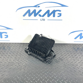 16-19 AUDI A4 B9 GENUINE FRONT AIR INTAKE DUCT VENT 8W2819904A