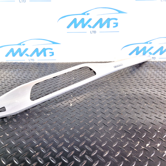 16-19 AUDI A4 B9 GENUINE DASHBOARD CENTER TRIM COVER PANEL 8W2853189