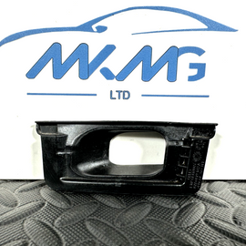 16-19 AUDI A4 B9 SALOON GENUINE FRONT RIGHT REINFORCEMENT BEAM SEAL 8W0819142A