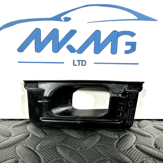 16-19 AUDI A4 B9 SALOON GENUINE FRONT RIGHT REINFORCEMENT BEAM SEAL 8W0819142A