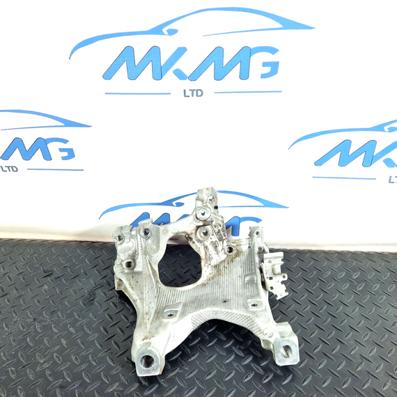 16-24 AUDI A5 F5 COUPE FRONT RIGHT O/S/F GENUINE SUBFRAME BRACKET 8W0399296E
