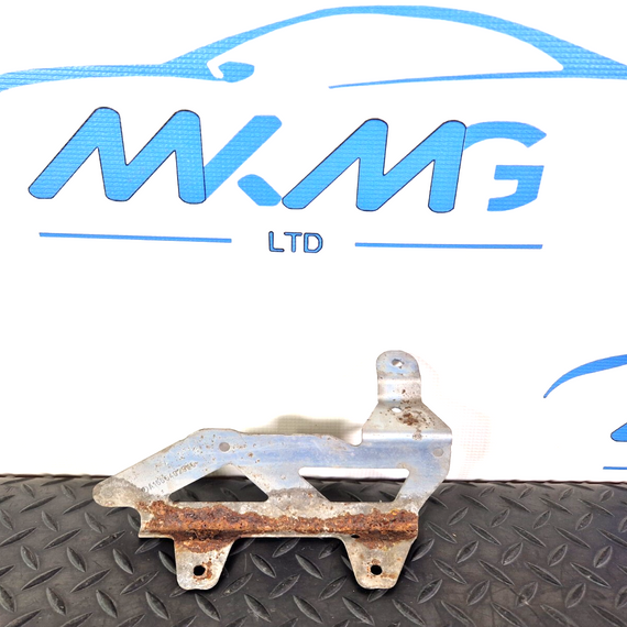 11-19 MERCEDES BENZ ML W166 OEM EXHAUST SYSTEM BRACKET A1665402940