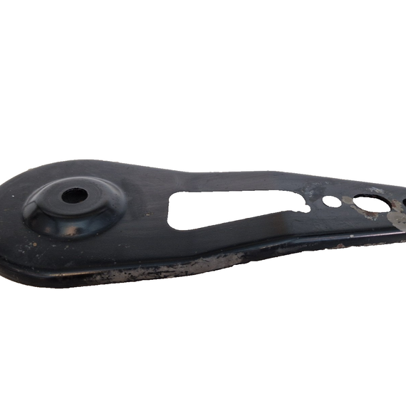 17-ON LAND ROVER DISCOVERY L462 GENUINE REAR SUBFRAME MOUNT BRACKET CPLA5A364AB