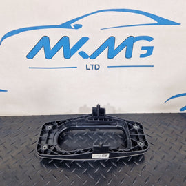 16-19 AUDI A4 B9 GENUINE GEAR SELECTOR MOUNTING BRACKET 8W07110290