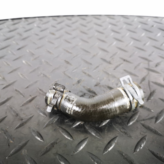 16-19 AUDI A4 B9 S-LINE GENUINE V6 3.0TDI CSW COOLANT PIPE HOSE 8W0819376E