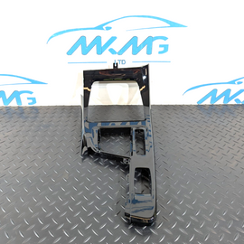 16-22 BMW X1 F48 GENUINE OEM FRONT CENTRE SONSOLE SURROUND TRIM PANEL 9292548