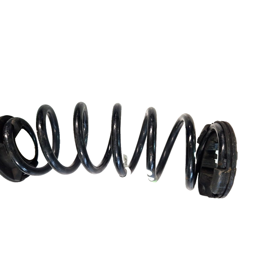 19-ON RANGE ROVER EVOQUE L551 OEM LEFT OR RIGHT REAR COIL SPRING K8D2-5B749-DB