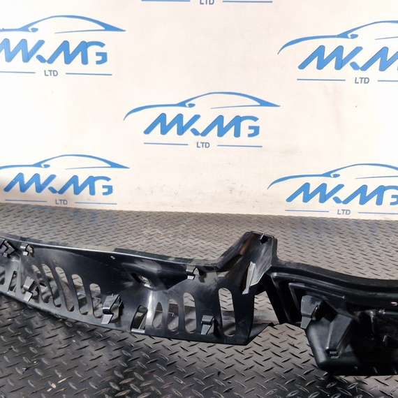 11-18 BMW 6 SERIES F13 REAR BUMPER MOUNT BRACKET CENTRE MIDDLE 7223161