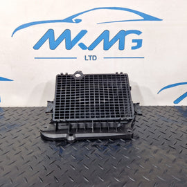 16-19 AUDI A4 B9 GENUINE FRONT AIR INTAKE DUCT VENT 8W2819904A