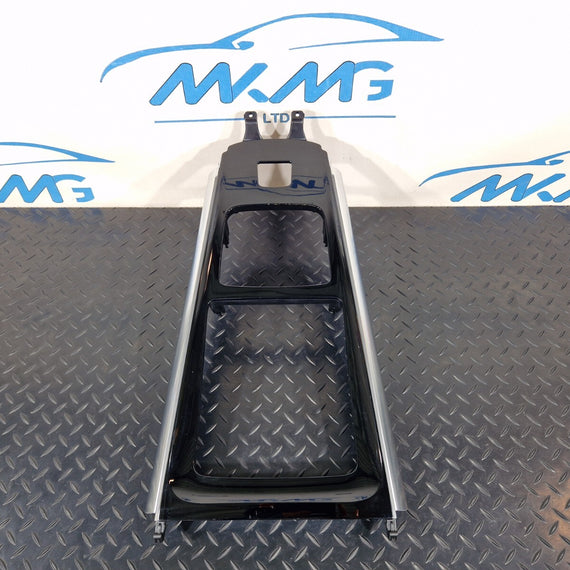 19-ON MERCEDES BENZ B CLASS W247 CENTRE CONSOLE TRIM GENUINE A2476807103