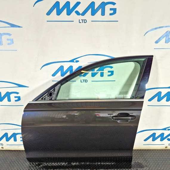 12-18 AUDI A6 C7 GENUINE FRONT LEFT N/S COMPLETE DOOR IN GREY X7U