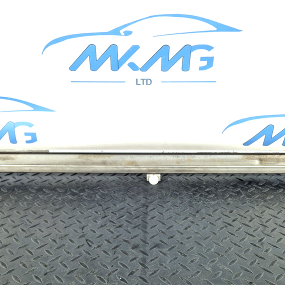 14-23 MERCEDES BENZ VITO W447 MIDDLE RIGHT SLIDING DOOR RUNNER GUIDE A4477662200