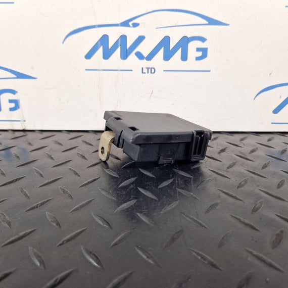 16-19 AUDI A4 B9 GENUINE FUSE BOX POWER DISTRIBUTION CONTROL MODULE 8W0941824AN