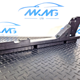 14-19 MERCEDES BENZ GLA X156 OEM RIGHT QUARTER PANEL TRIM BRACKET A1568901200