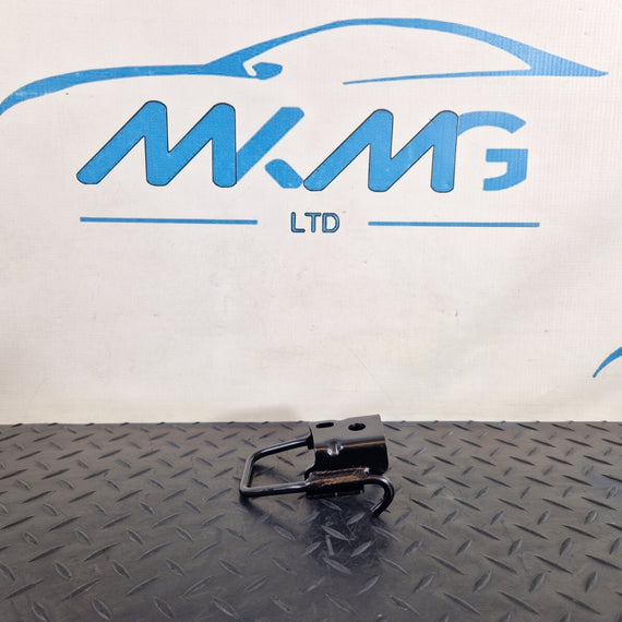 18-ON MERCEDES A CLASS W177 REAR RIGHT SEAT ISOFIX BRACKET HOLDER A1779202000
