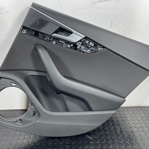 16-19 AUDI A4 B9 ESTATE GENUINE REAR RIGHT DRIVER SIDE DOOR PANEL IN BLACK