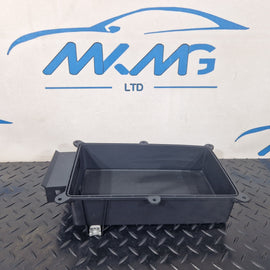 16-19 AUDI A4 B9 GENUINE CENTRE CONSOLE STORAGE TRAY TRIM 8W0864981