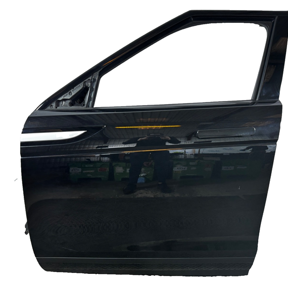 19-ON RANGE ROVER EVOQUE L551 FRONT LEFT N/S/F COMPLETE DOOR SANTORINI BLACK 820