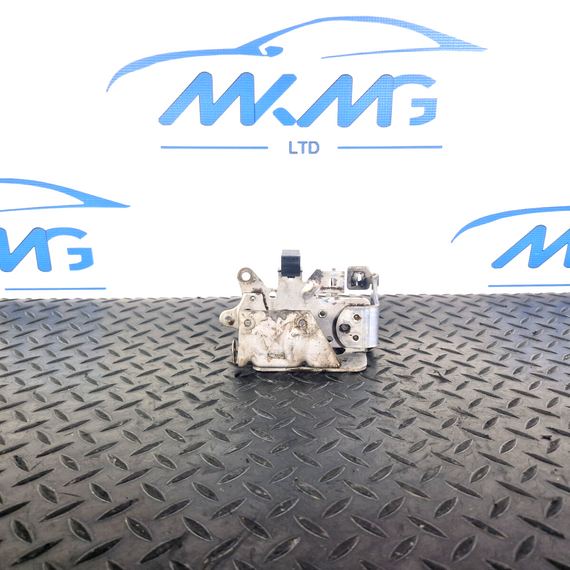 14-21 MERCEDES-BENZ C-CLASS C250D W205 OEM BRACKET A6512230000