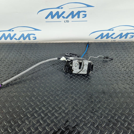 14-20 MERCEDES BENZ GLA X156 GENUINE OEM FRONT RIGHT O/S DOOR LOCK A1667200635