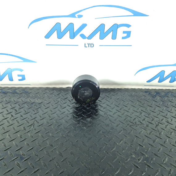 10-15 AUDI Q7 4L GENUINE FRONT ENGINE MOUNT 7H0499333