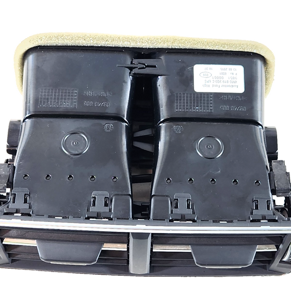 16-20 AUDI Q7 4M GENUINE REAR HEATER VENT 4M0819203C