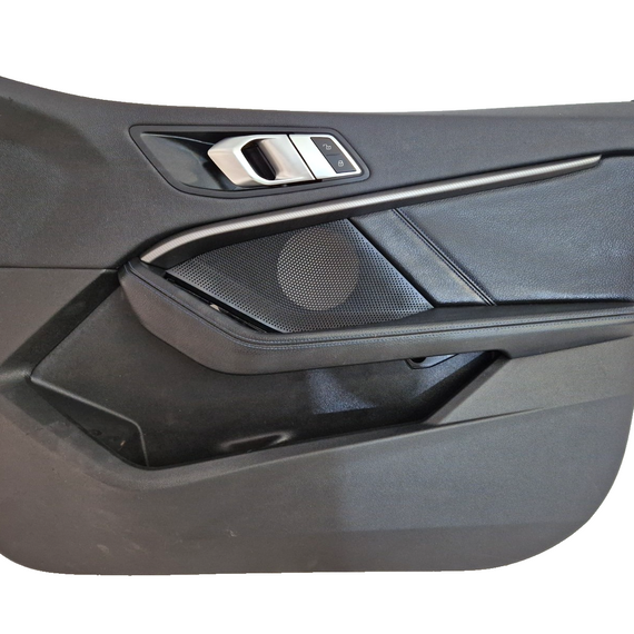 19-24 BMW 1 SERIES GENUINE RIGHT DRIVER OFFSIDE FRONT DOOR CARD 10628510