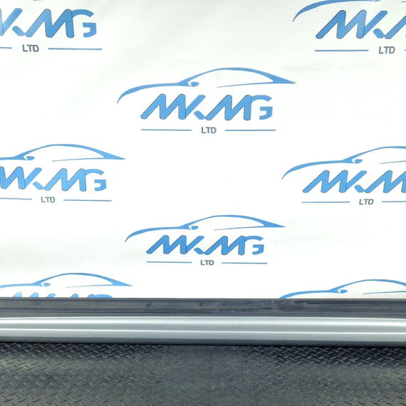 16-22 BMW X1 F48 GENUINE X LINE LEFT N/S PASSENGER SIDE SKIRT PANEL  7332327