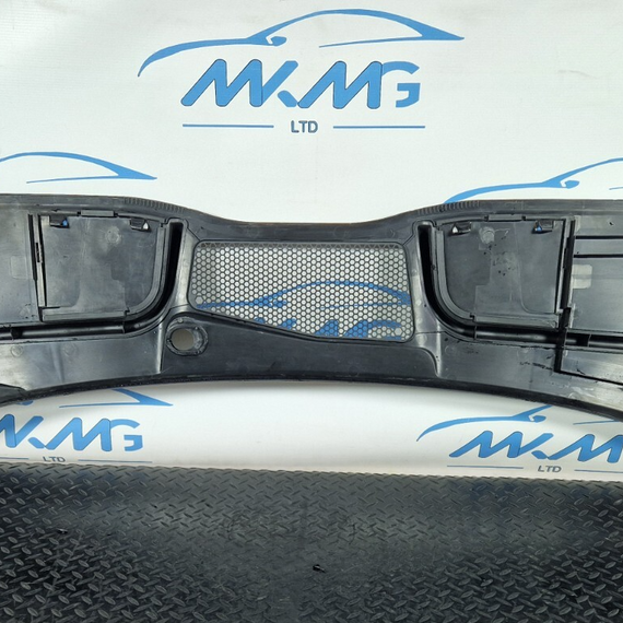 16-19 AUDI A4 B9 S-LINE GENUINE FRONT WINDSCREEN SCUTTLE PANEL COVER 8W2819403