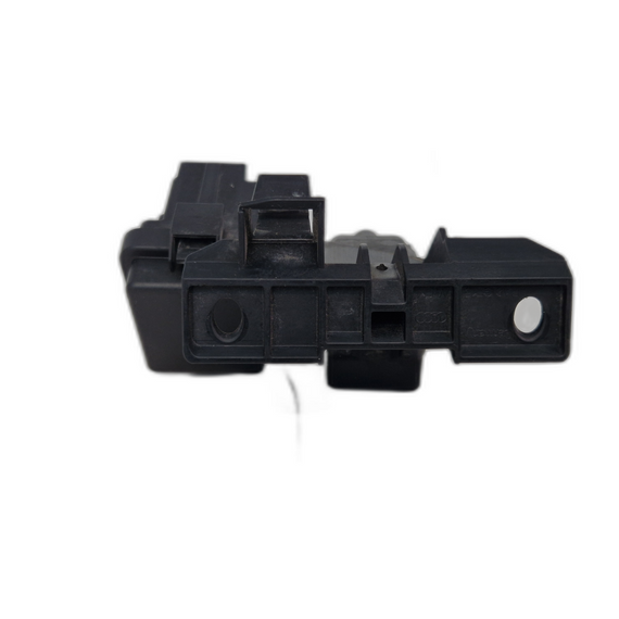 AUDI A4 B9 GENUINE GLOW PLUG CONTROL RELAY COVER CAP 8W0907599